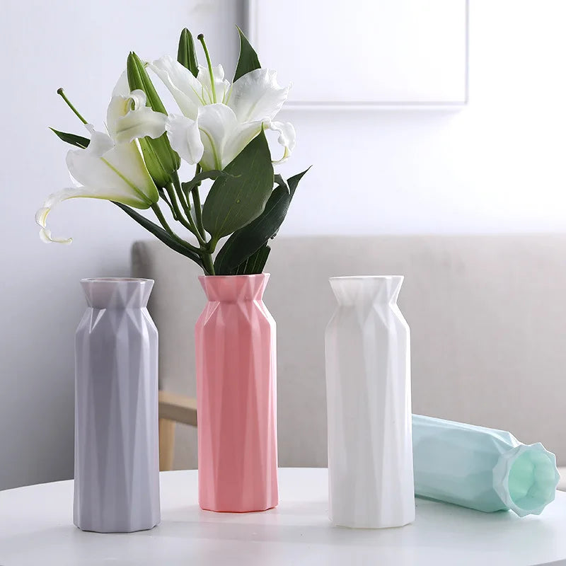 Contemporary Pink & White Flower Vase: Nordic Home Decoration Piece